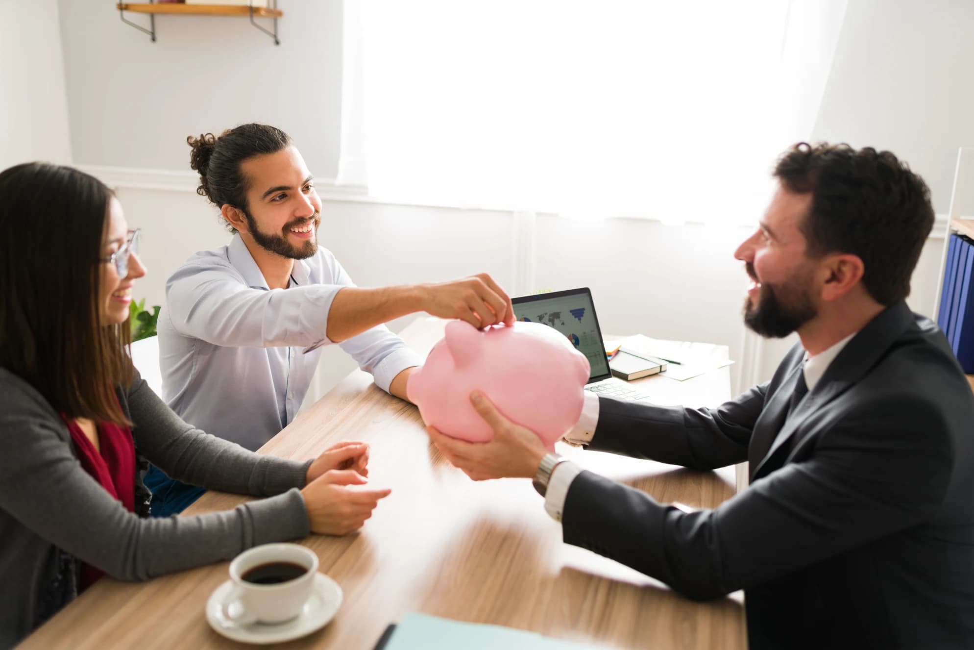 couple-smiling-while-opening-a-bank-account