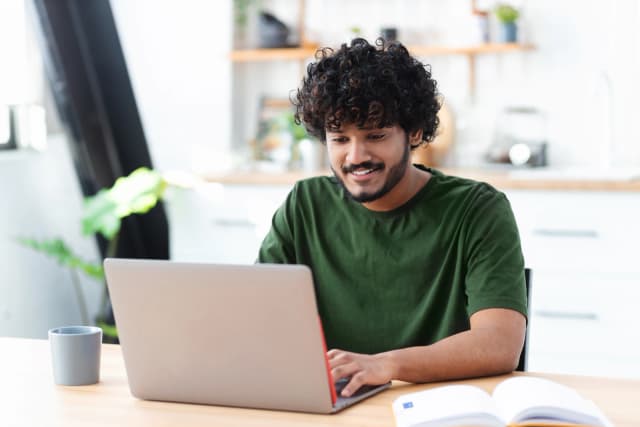 Payday Loans That Accept EI — What Lenders Actually Look For