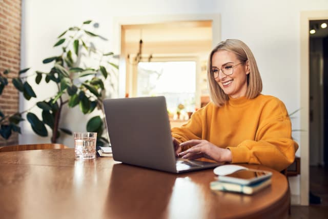 $500 Payday Loan Online in Canada: What It Costs and How to Get One
