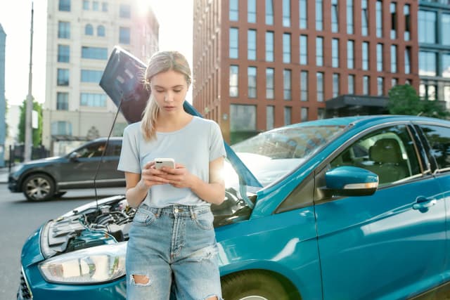 Car Won't Start, and You Can't Afford to Fix It? Here's What to Do